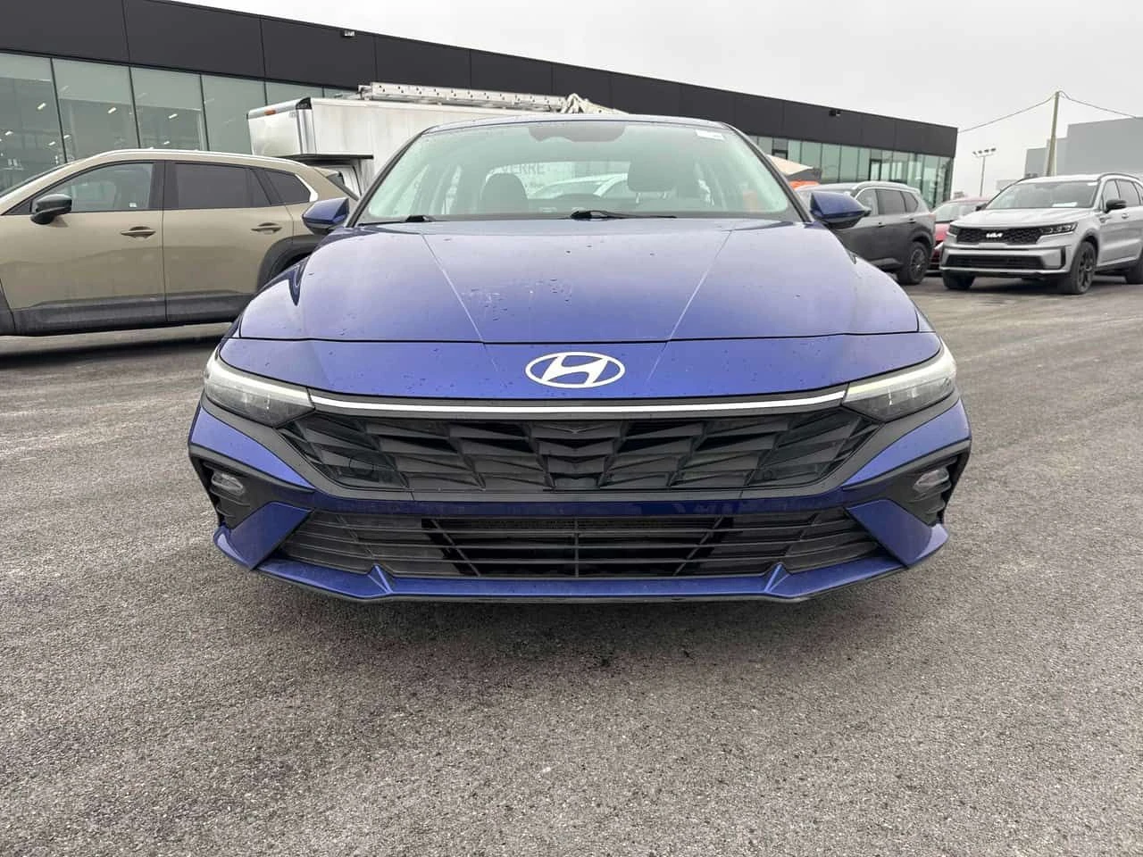 Hyundai Elantra * CARFAX * БЕЗ ПЪРВОНАЧАЛНА ВНОСКА, снимка 15 - Автомобили и джипове - 54891158