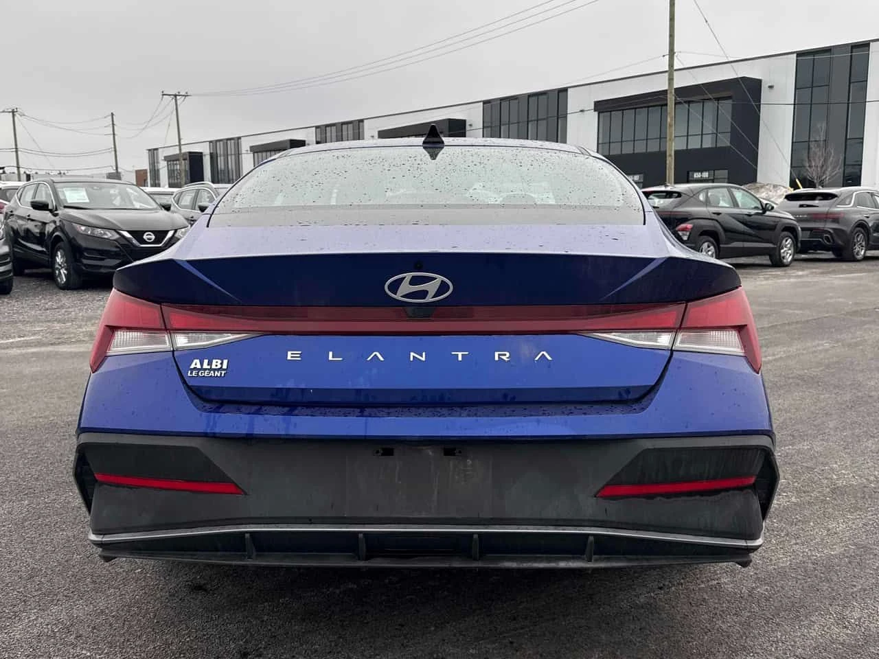 Hyundai Elantra * CARFAX * БЕЗ ПЪРВОНАЧАЛНА ВНОСКА, снимка 4 - Автомобили и джипове - 54891158