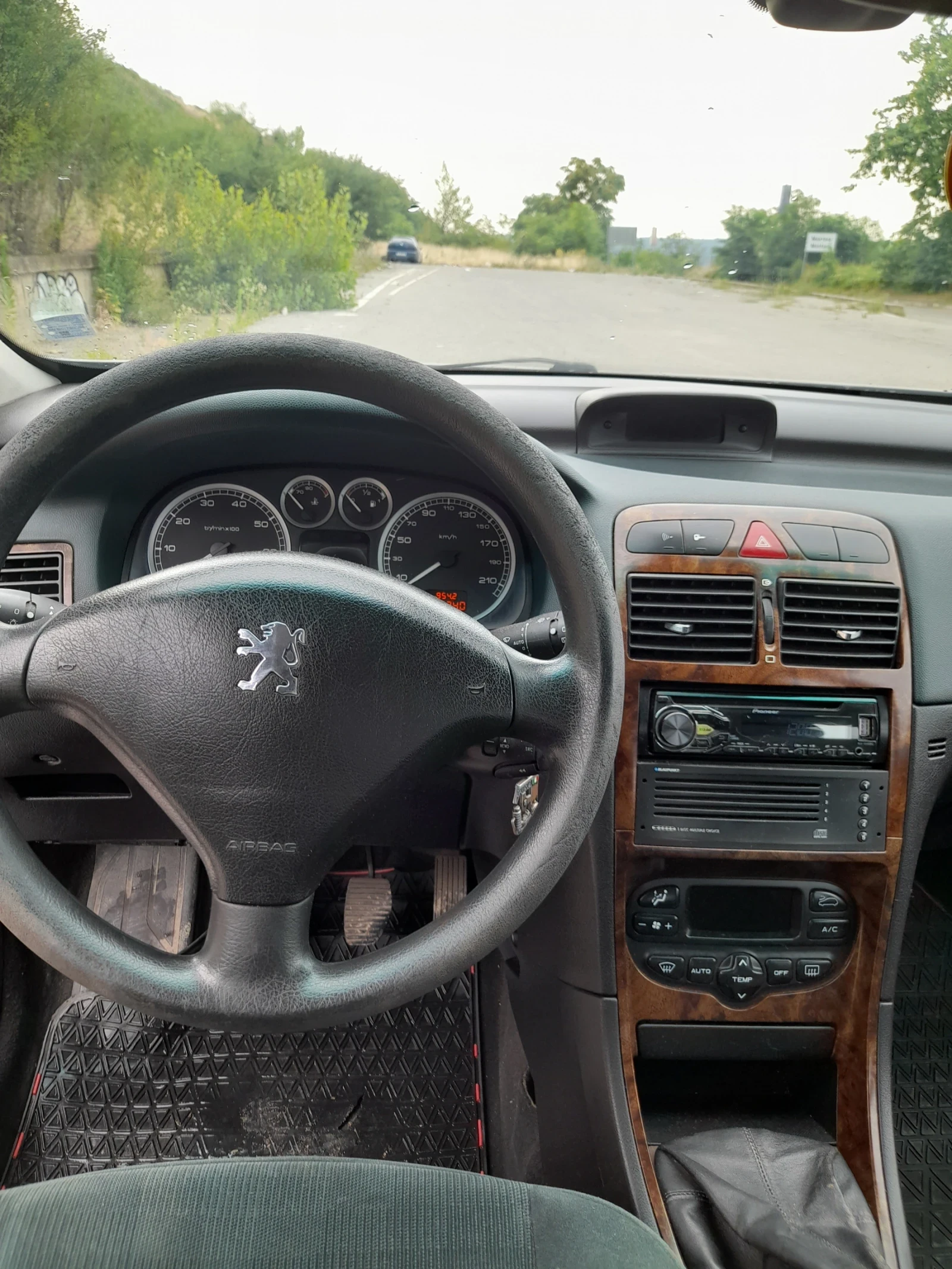 Peugeot 307, снимка 4 - Автомобили и джипове - 55007837