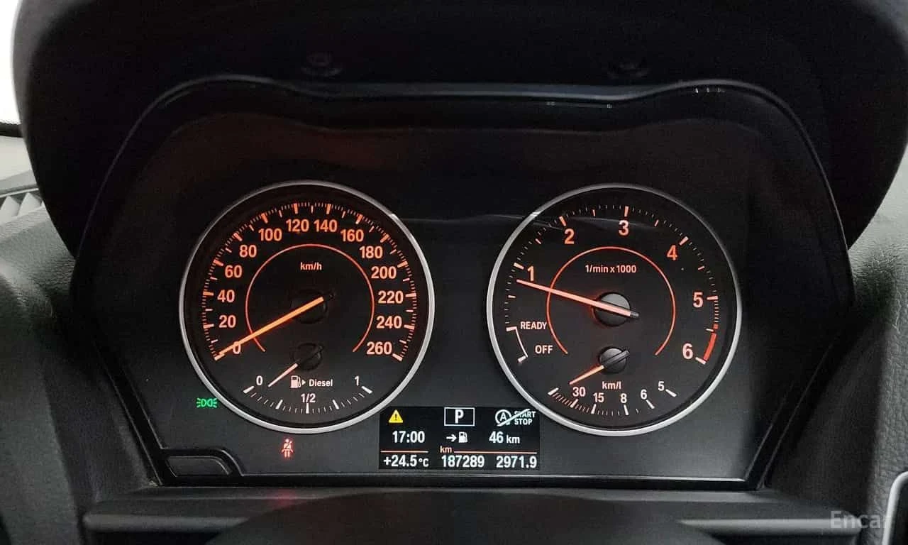 BMW 118 * 118d Sport 5Door * М ПАКЕТ * , снимка 8 - Автомобили и джипове - 55558910