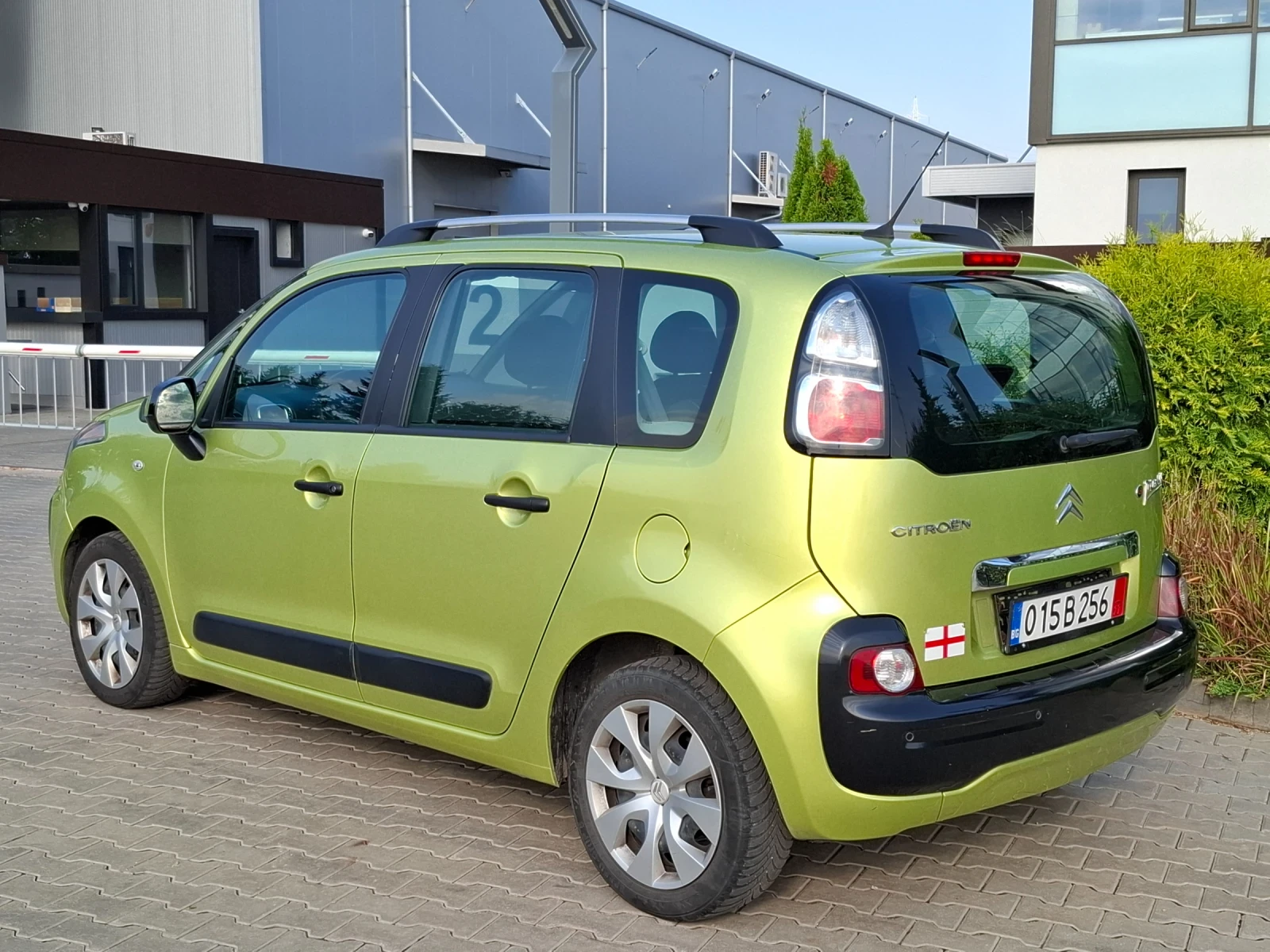 Citroen C3 Picasso 1.6HDI* (92кс)* EXCLUZIVE* * HOB BHOC* , снимка 9 - Автомобили и джипове - 55798475