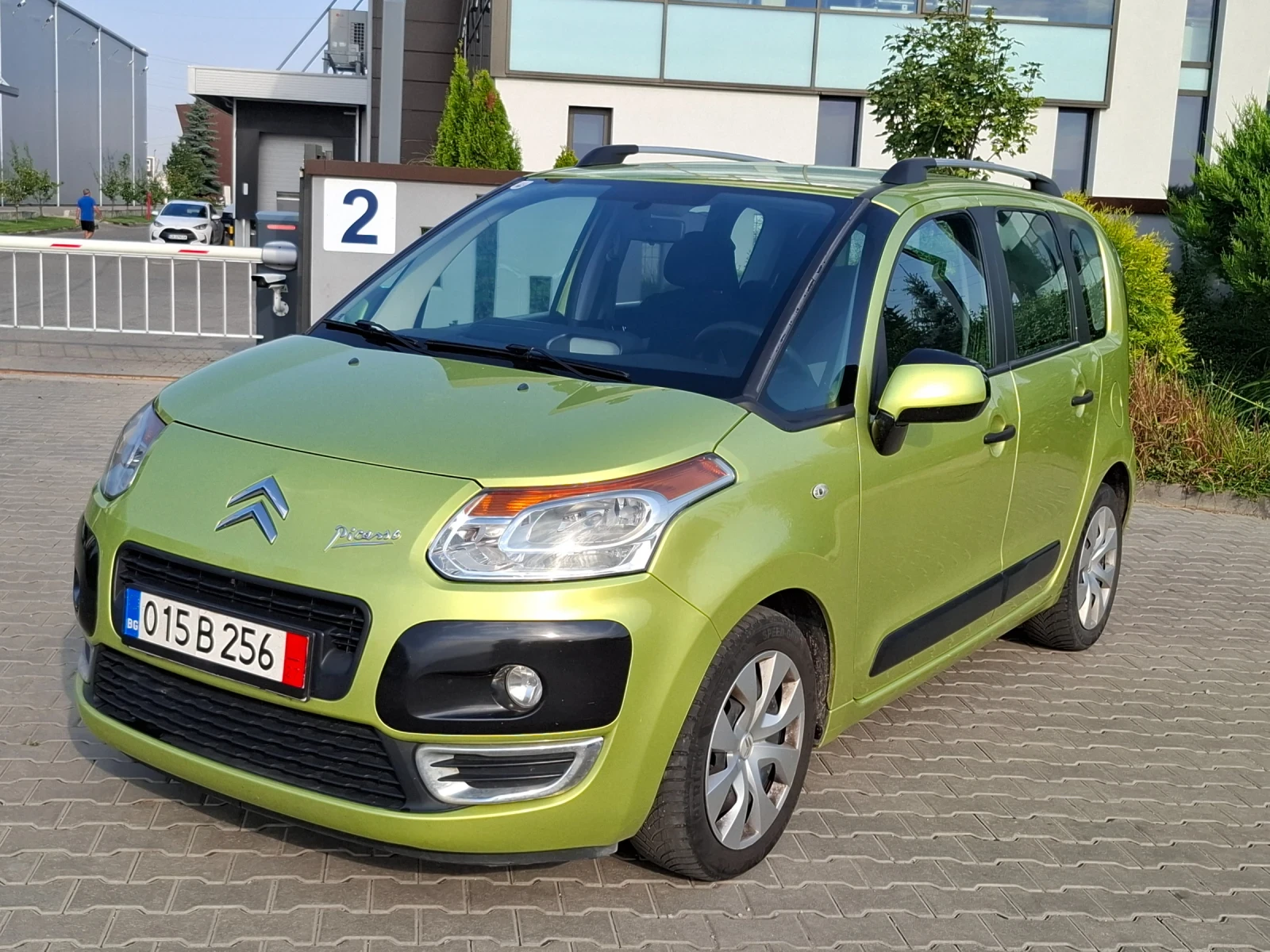 Citroen C3 Picasso 1.6HDI* (92кс)* EXCLUZIVE* * HOB BHOC* , снимка 4 - Автомобили и джипове - 55798475