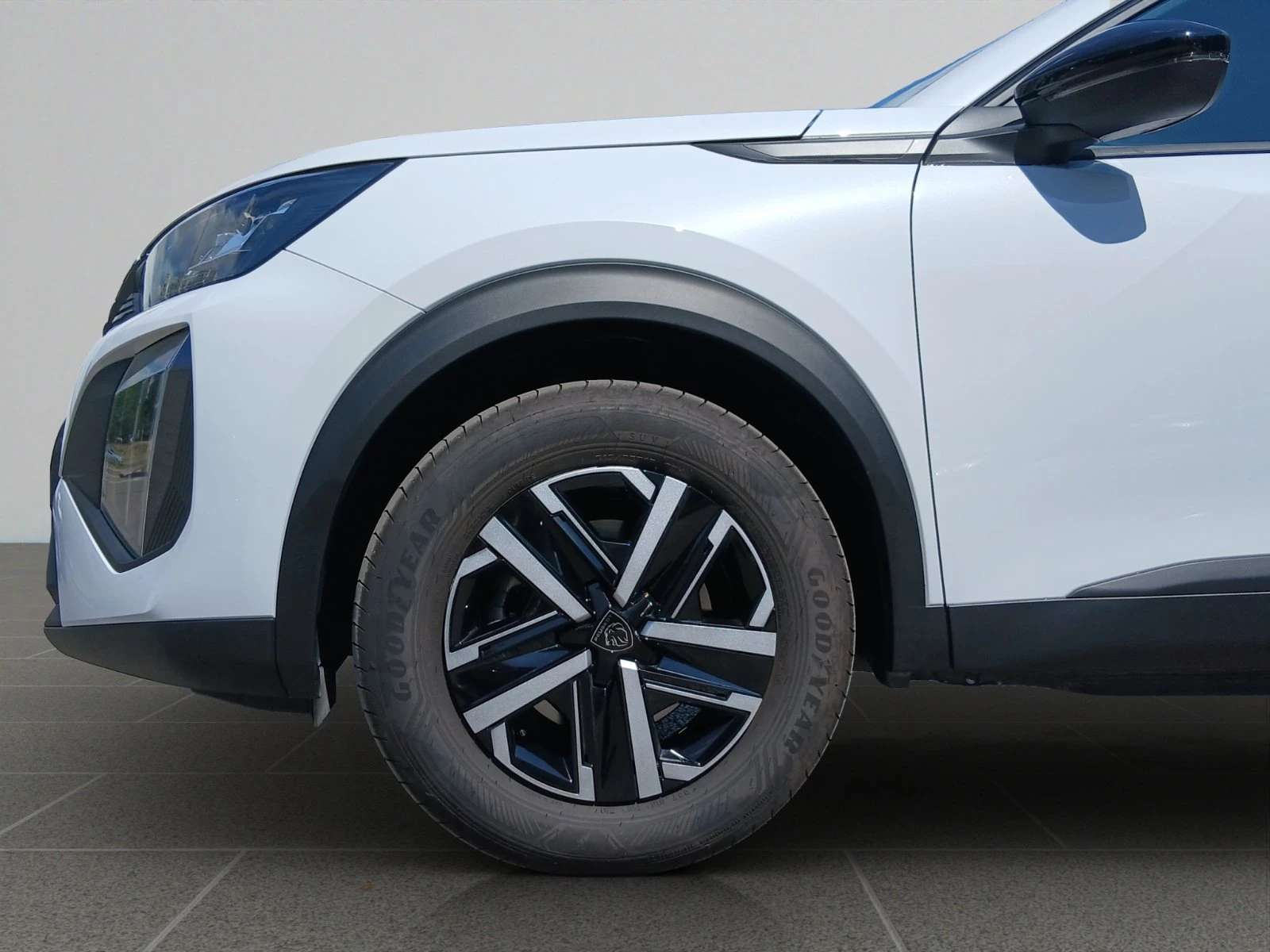 Peugeot 2008 STYLE 1.2 145 HYBRID 48V e-DCS6 EURO 6.4, снимка 17 - Автомобили и джипове - 56034178
