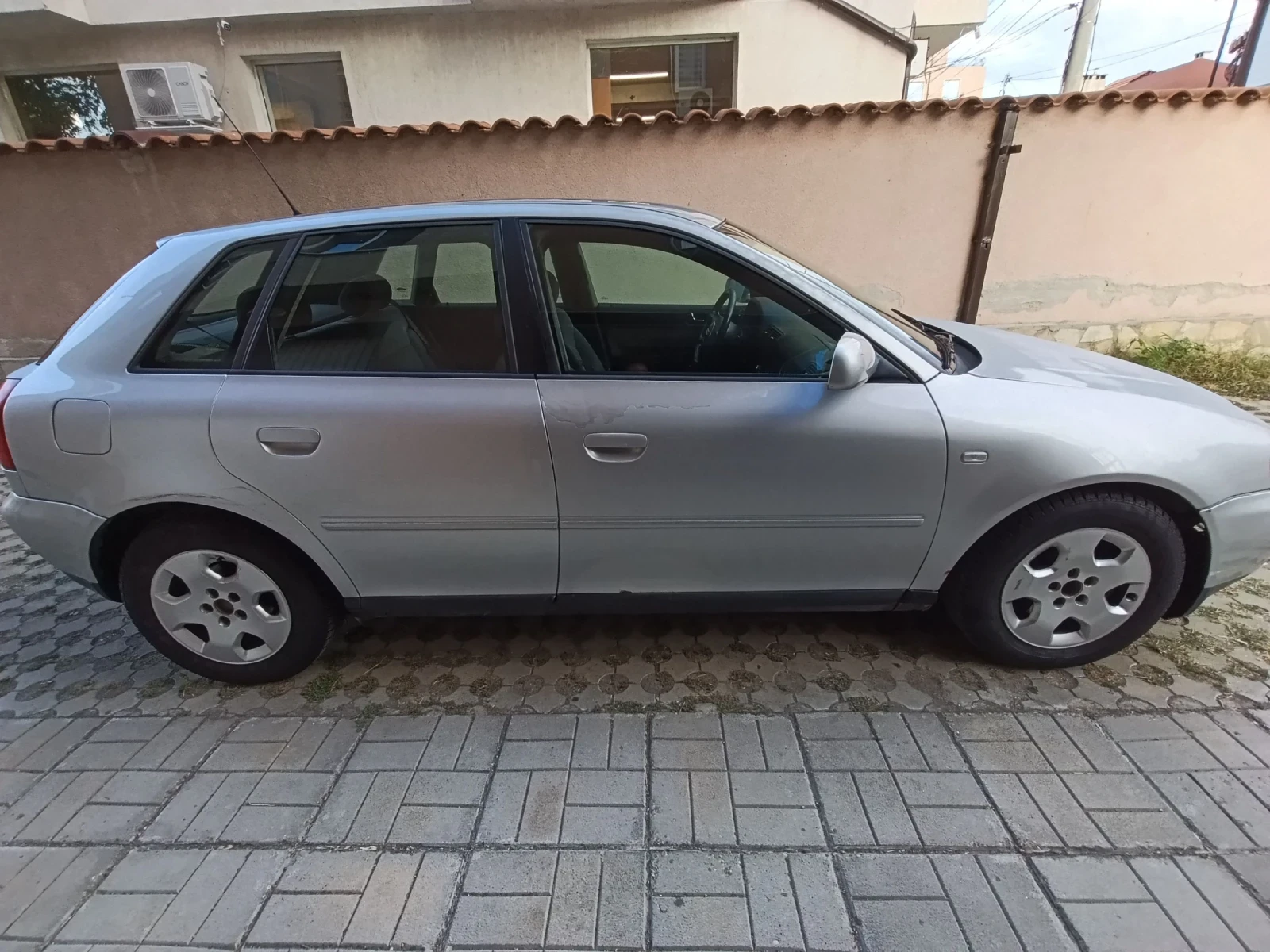 Audi A3 1800 АВТОМАТ, снимка 7 - Автомобили и джипове - 56183653