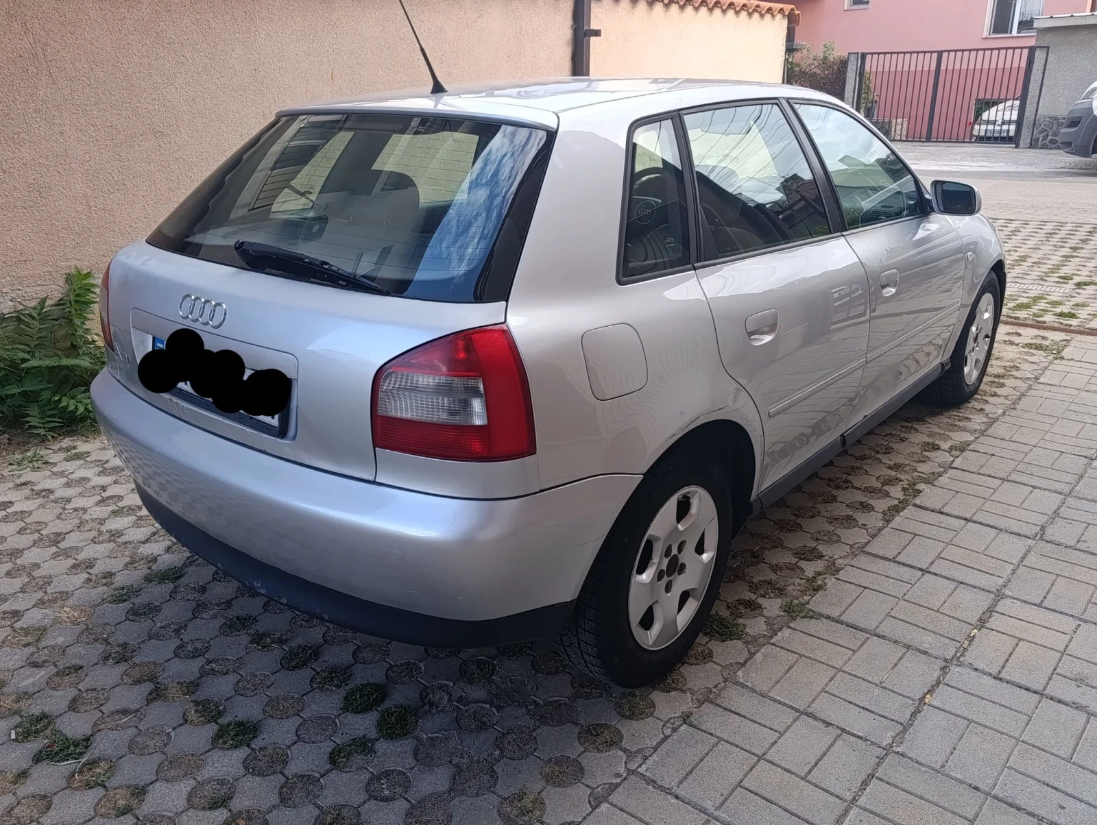 Audi A3 1800 АВТОМАТ, снимка 5 - Автомобили и джипове - 56183653