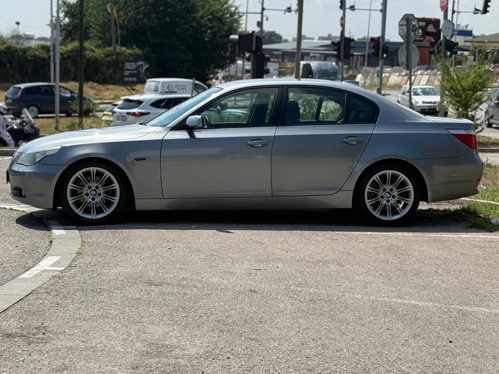 BMW 525, снимка 4 - Автомобили и джипове - 56248214