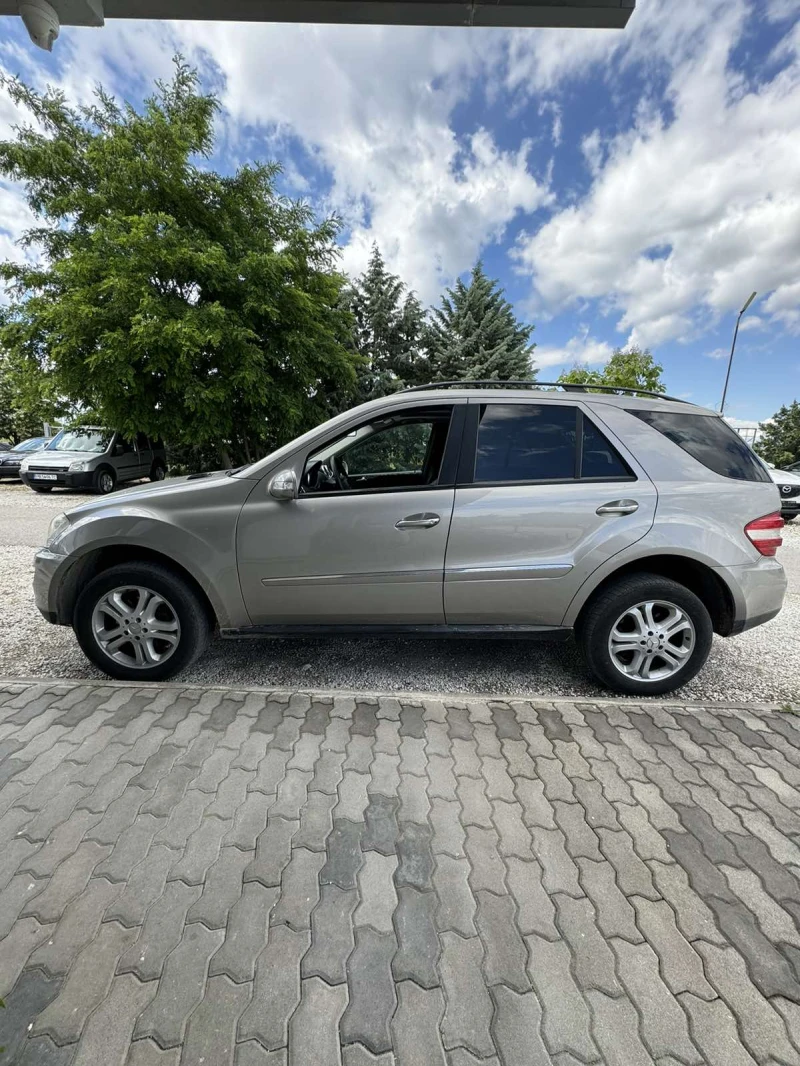 Mercedes-Benz ML 320 CDI 4MATIC, снимка 15 - Автомобили и джипове - 46970260