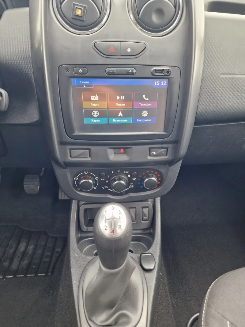 Dacia Duster 1.6i 114k.c UNIKAT ITALIA EURO 6B , снимка 11 - Автомобили и джипове - 53099981