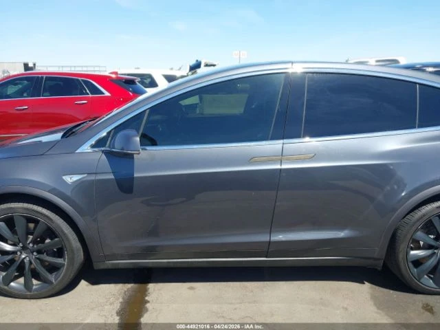 Tesla Model X 90D AWD, снимка 8 - Автомобили и джипове - 55107186
