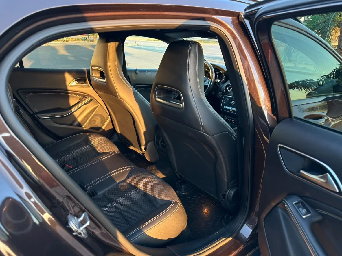 Mercedes-Benz GLA 200  - изображение 10