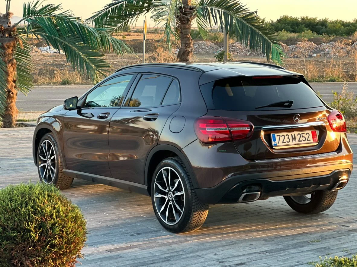 Mercedes-Benz GLA 200  - изображение 4