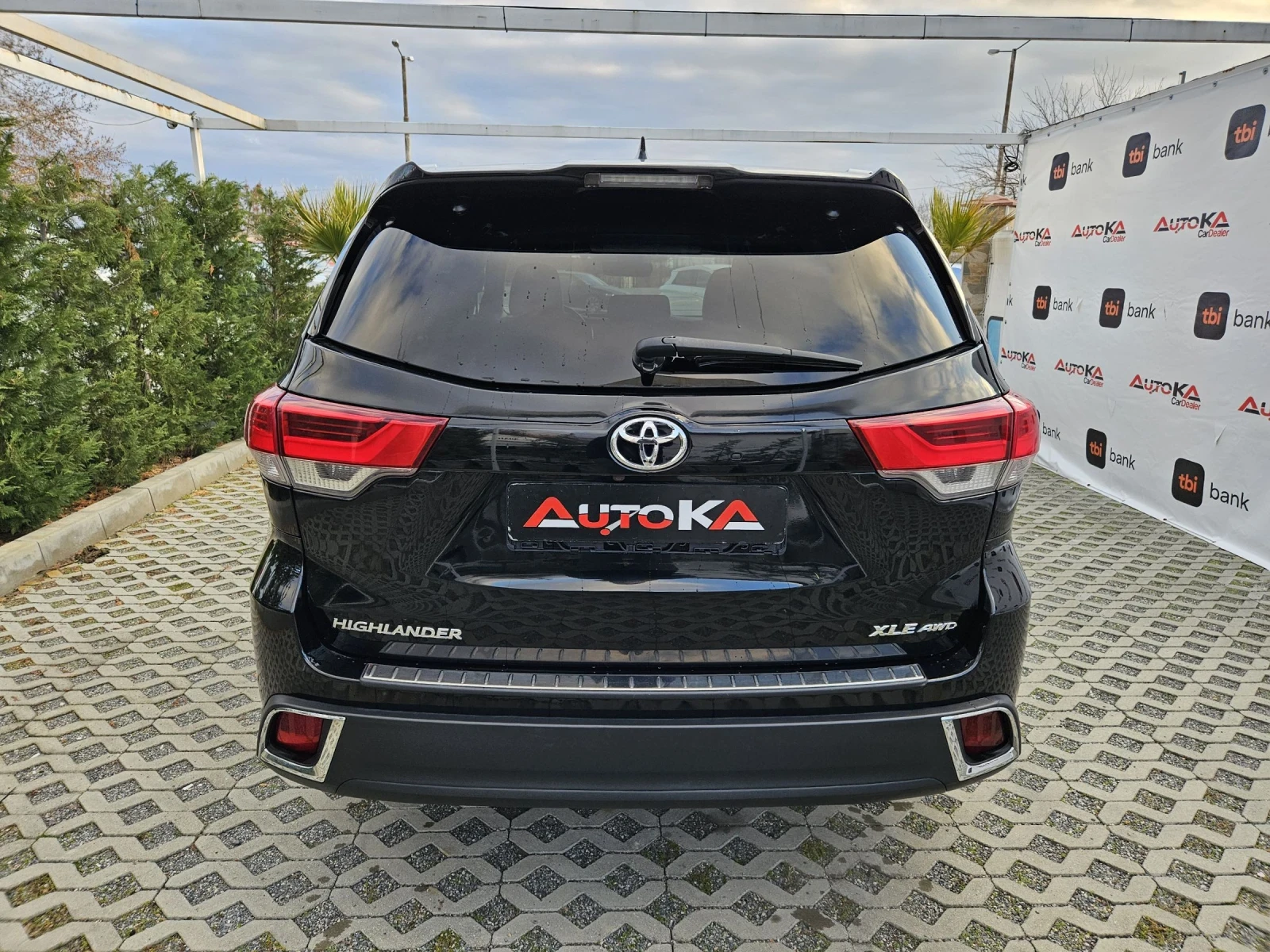 Toyota Highlander 3.5i-297кс= 4X4= 8MECTA= ДИСТРОНИК= КАМЕРА - изображение 4