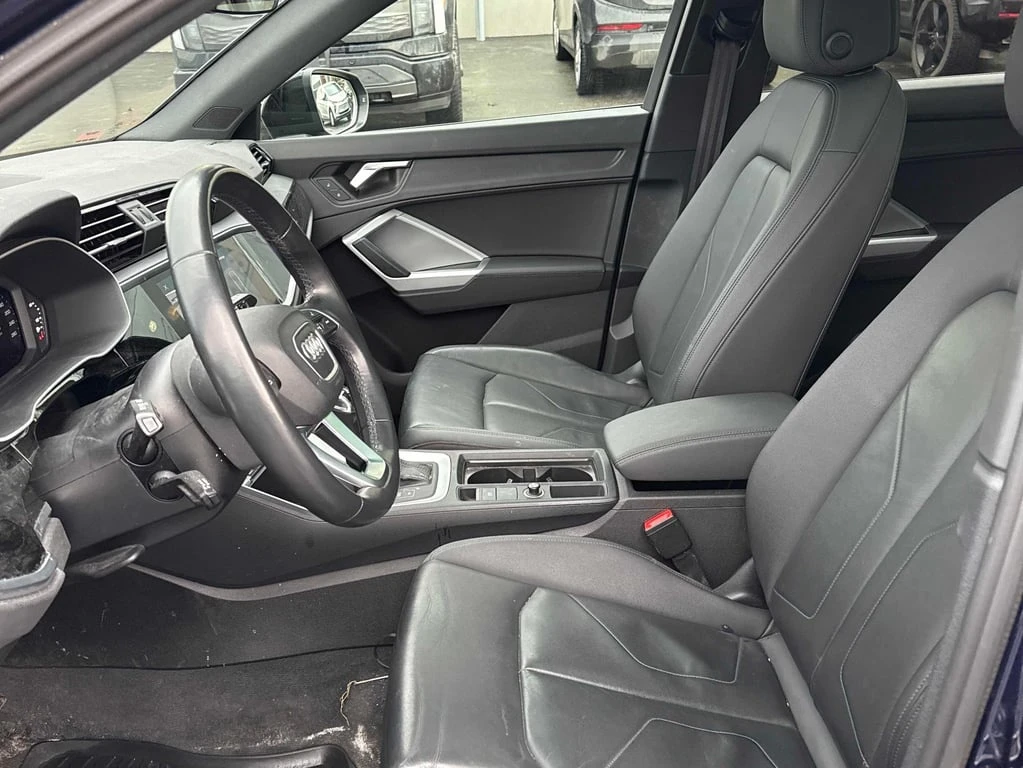 Audi Q3 * 45 TFSI quattro * CARFAX * ���� �� �� | Mobile.bg � ����������� 10