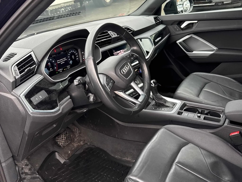 Audi Q3 * 45 TFSI quattro * CARFAX * ���� �� �� | Mobile.bg � ����������� 5