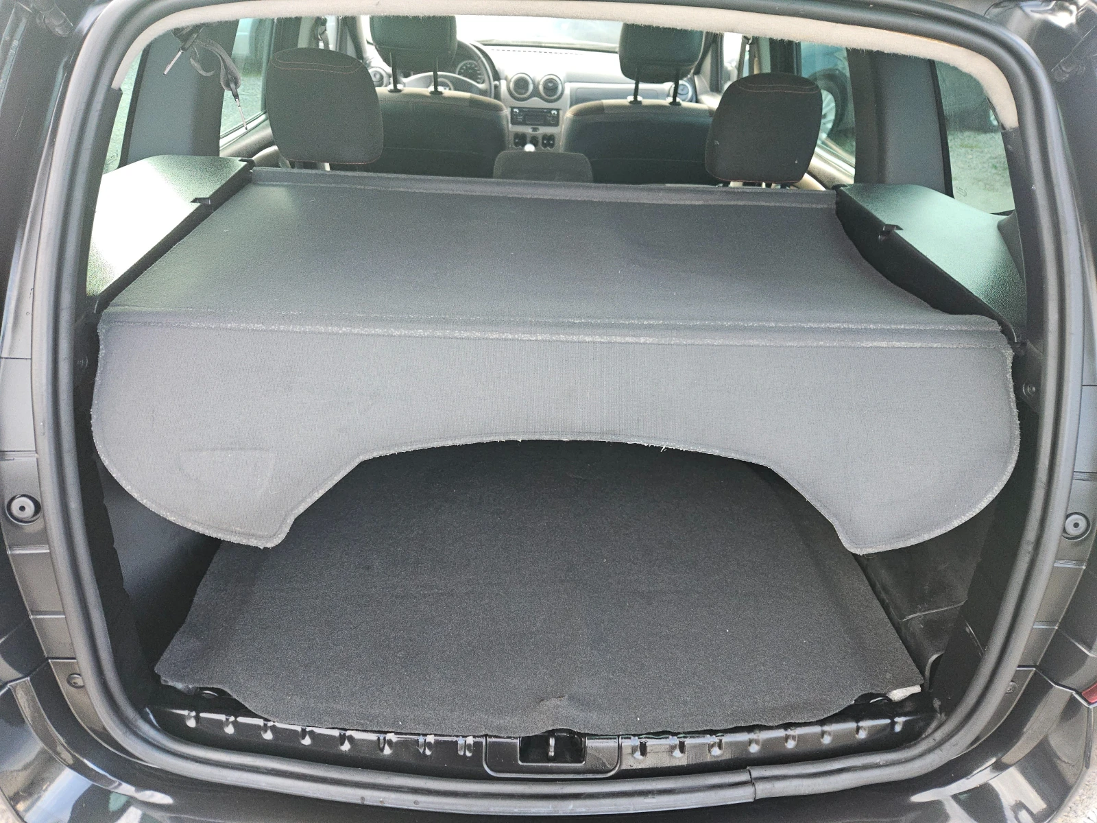 Dacia Duster 1.6/4x4, снимка 16 - Автомобили и джипове - 54041895