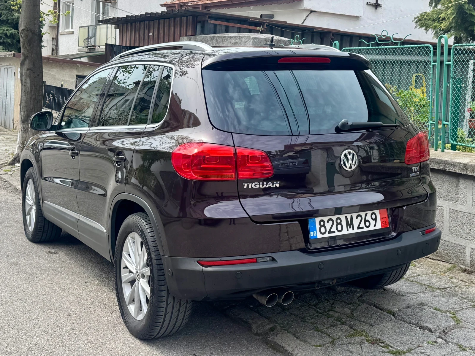 VW Tiguan 2.0TDI 110ps, снимка 2 - Автомобили и джипове - 54423991