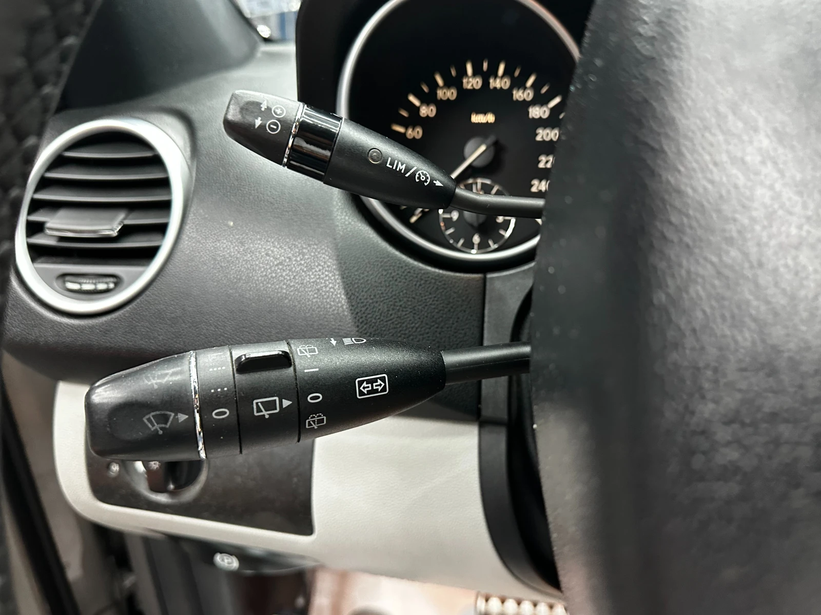 Mercedes-Benz ML 320 3.0d 224 к.с./4matic , снимка 14 - Автомобили и джипове - 55475708