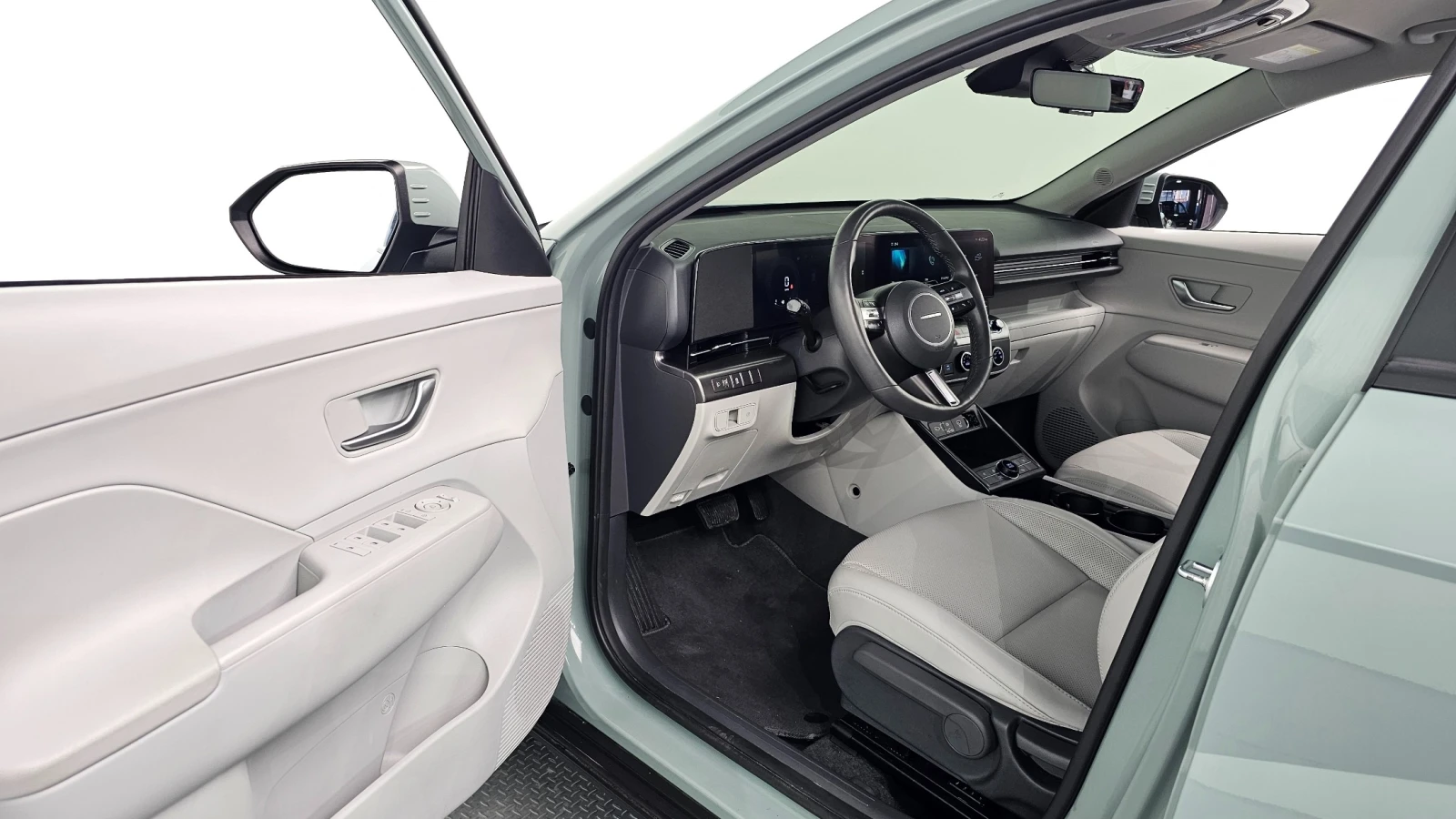 Hyundai Kona 1.6 Turbo * ПОДГРЕВ ВОЛАН/СЕДАЛКИ* 16 209 КМ, снимка 6 - Автомобили и джипове - 55647634
