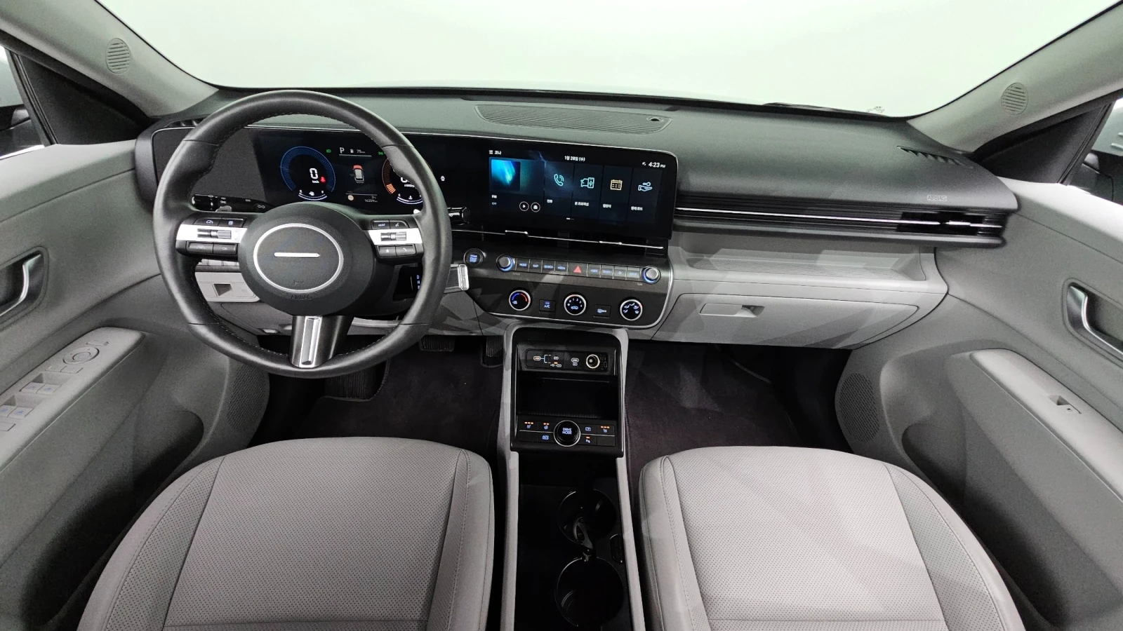Hyundai Kona 1.6 Turbo * ПОДГРЕВ ВОЛАН/СЕДАЛКИ* 16 209 КМ, снимка 7 - Автомобили и джипове - 55647634