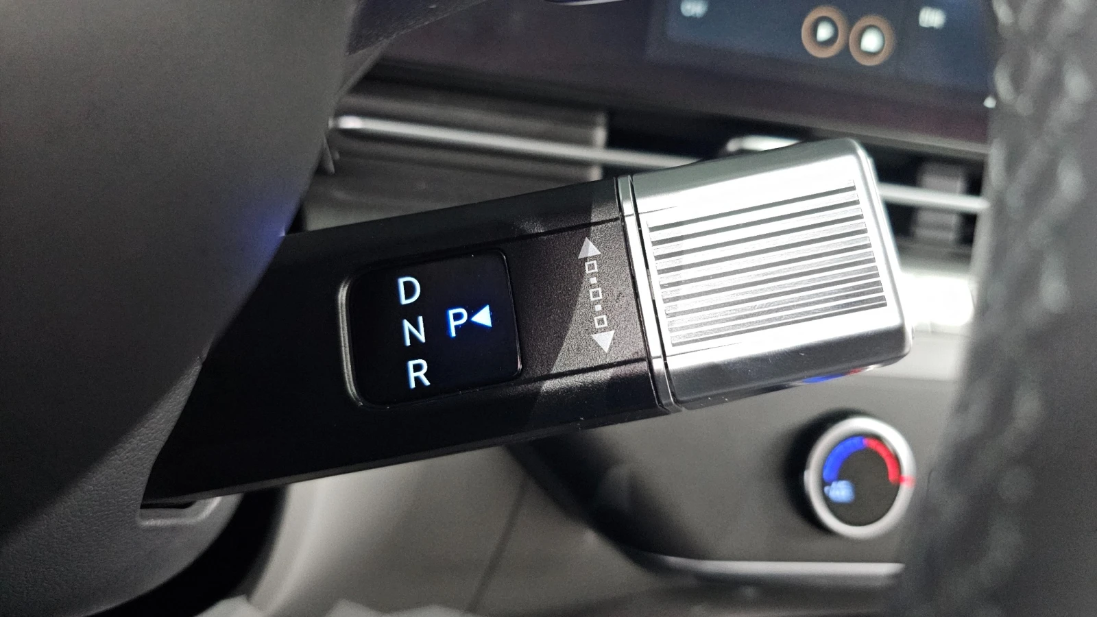 Hyundai Kona 1.6 Turbo * ПОДГРЕВ ВОЛАН/СЕДАЛКИ* 16 209 КМ, снимка 10 - Автомобили и джипове - 55647634