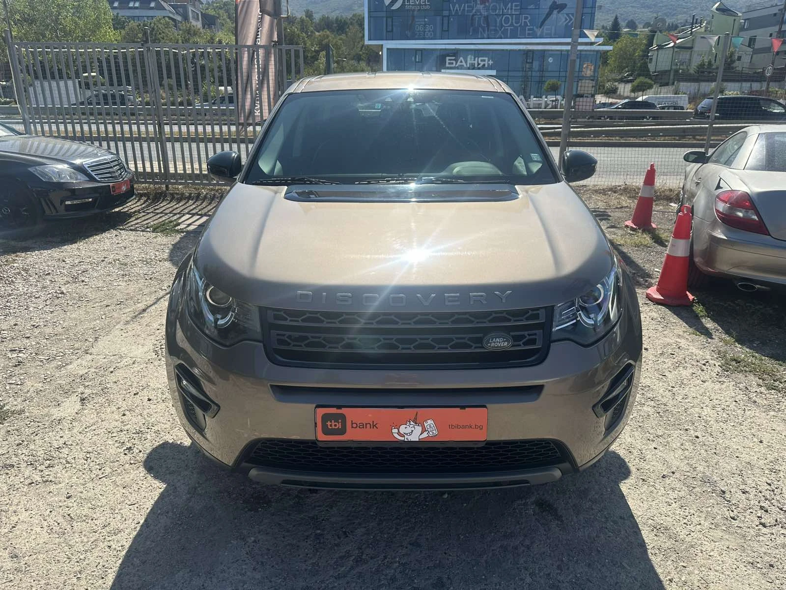 Land Rover Discovery Sport 2.0TD4  4X4, снимка 5 - Автомобили и джипове - 55989928