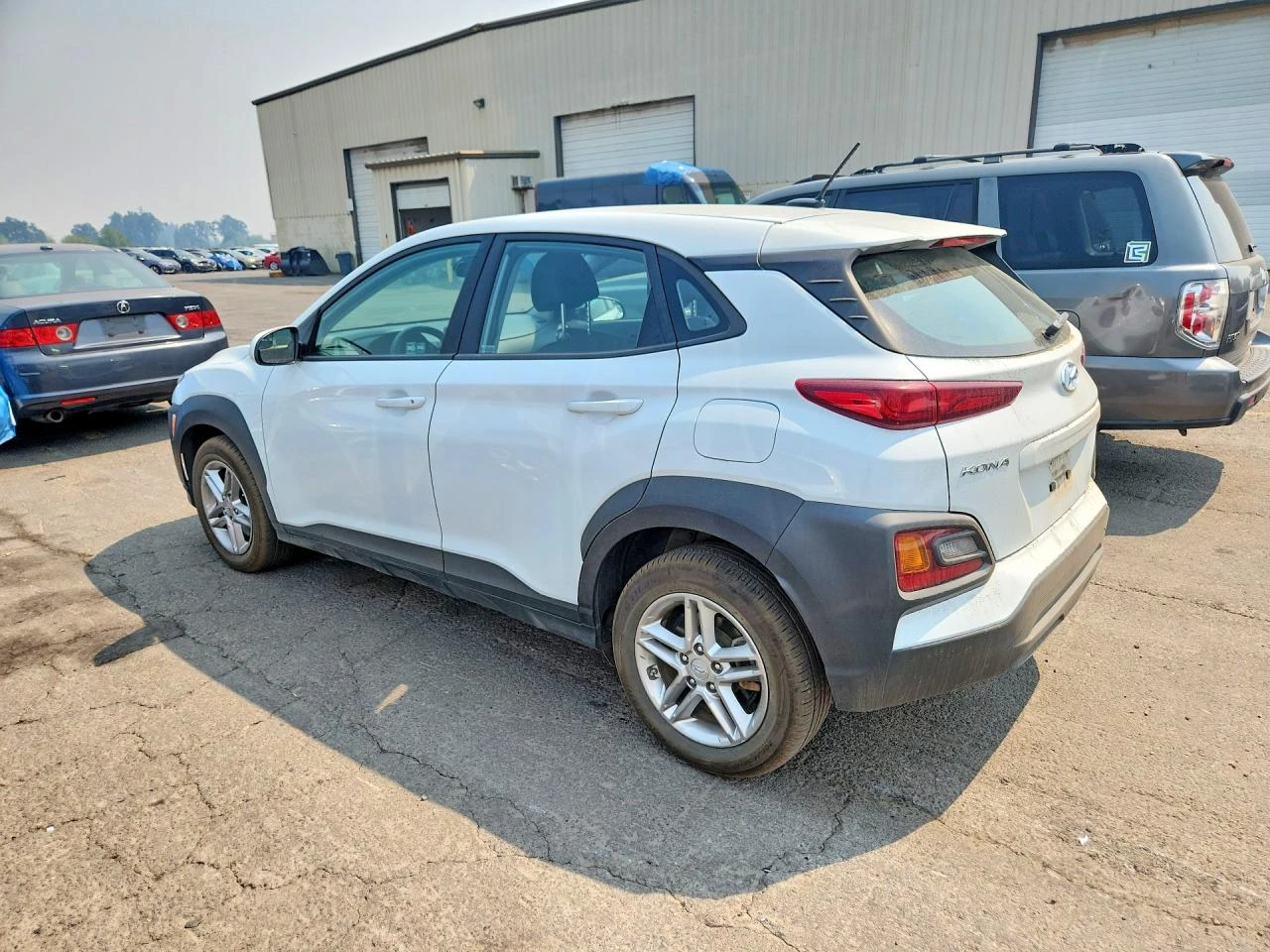 Hyundai Kona 2.0l Se, снимка 2 - Автомобили и джипове - 56049933