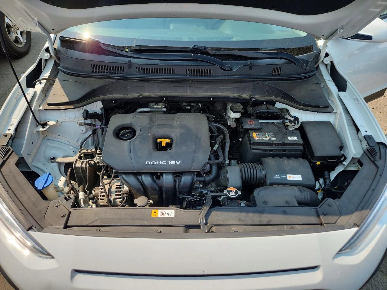 Hyundai Kona 2.0l Se, снимка 11 - Автомобили и джипове - 56049933