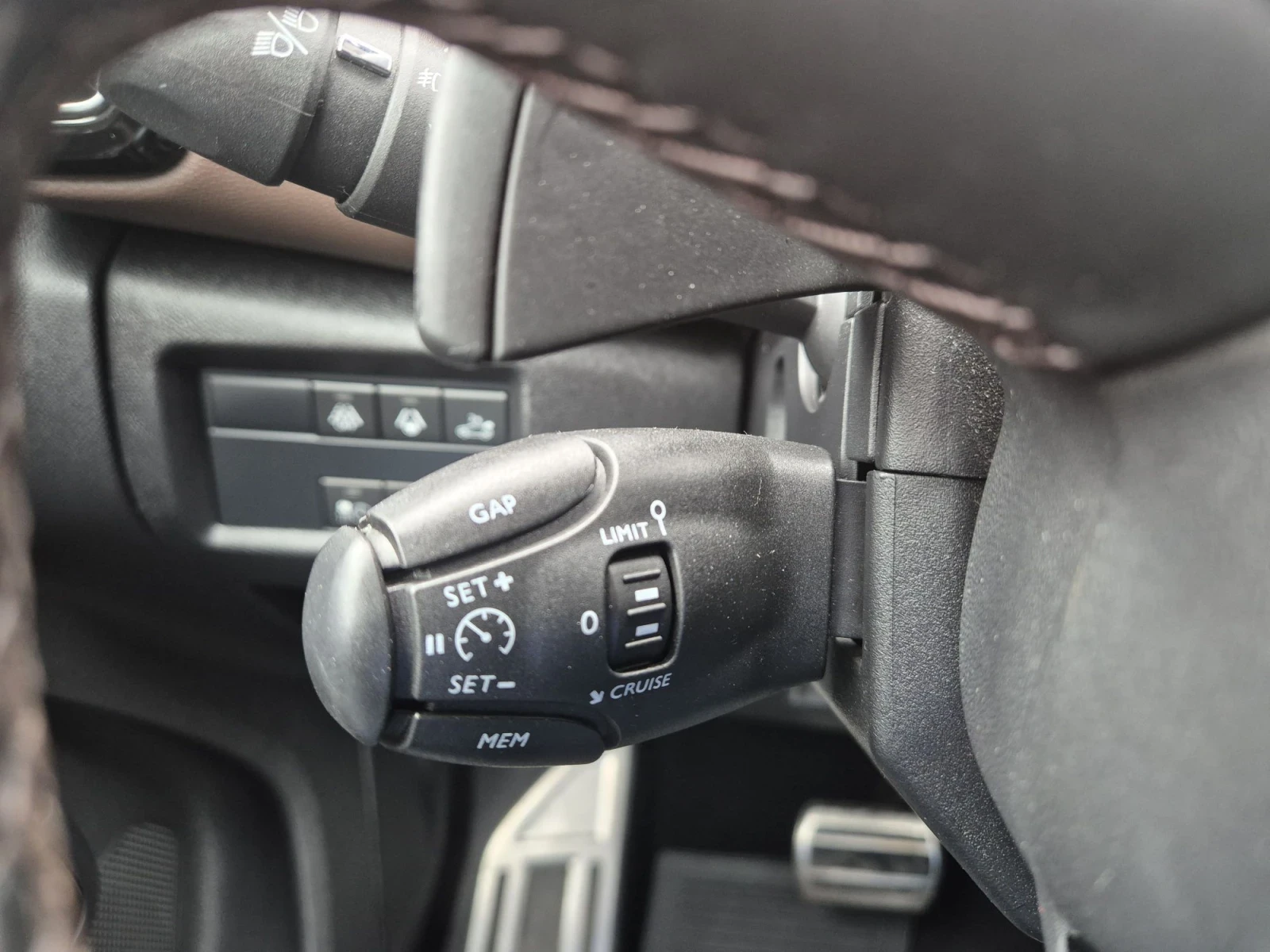 Citroen C5 Aircross 2.0HDI///FULL, снимка 15 - Автомобили и джипове - 56714705