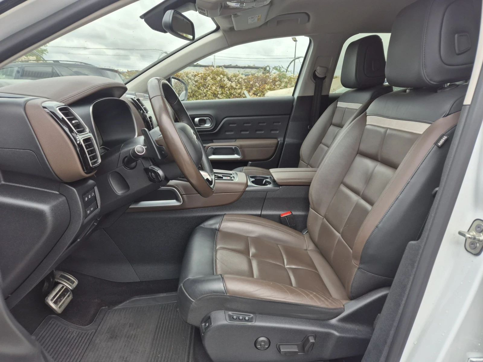Citroen C5 Aircross 2.0HDI///FULL, снимка 9 - Автомобили и джипове - 56714705