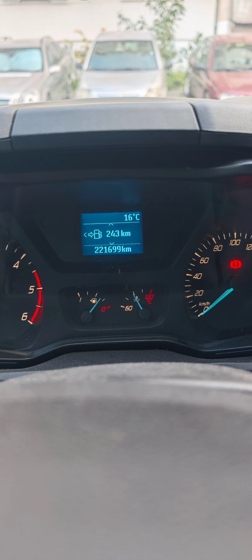 Ford Transit Custom 2.2, снимка 10 - Бусове и автобуси - 56231497