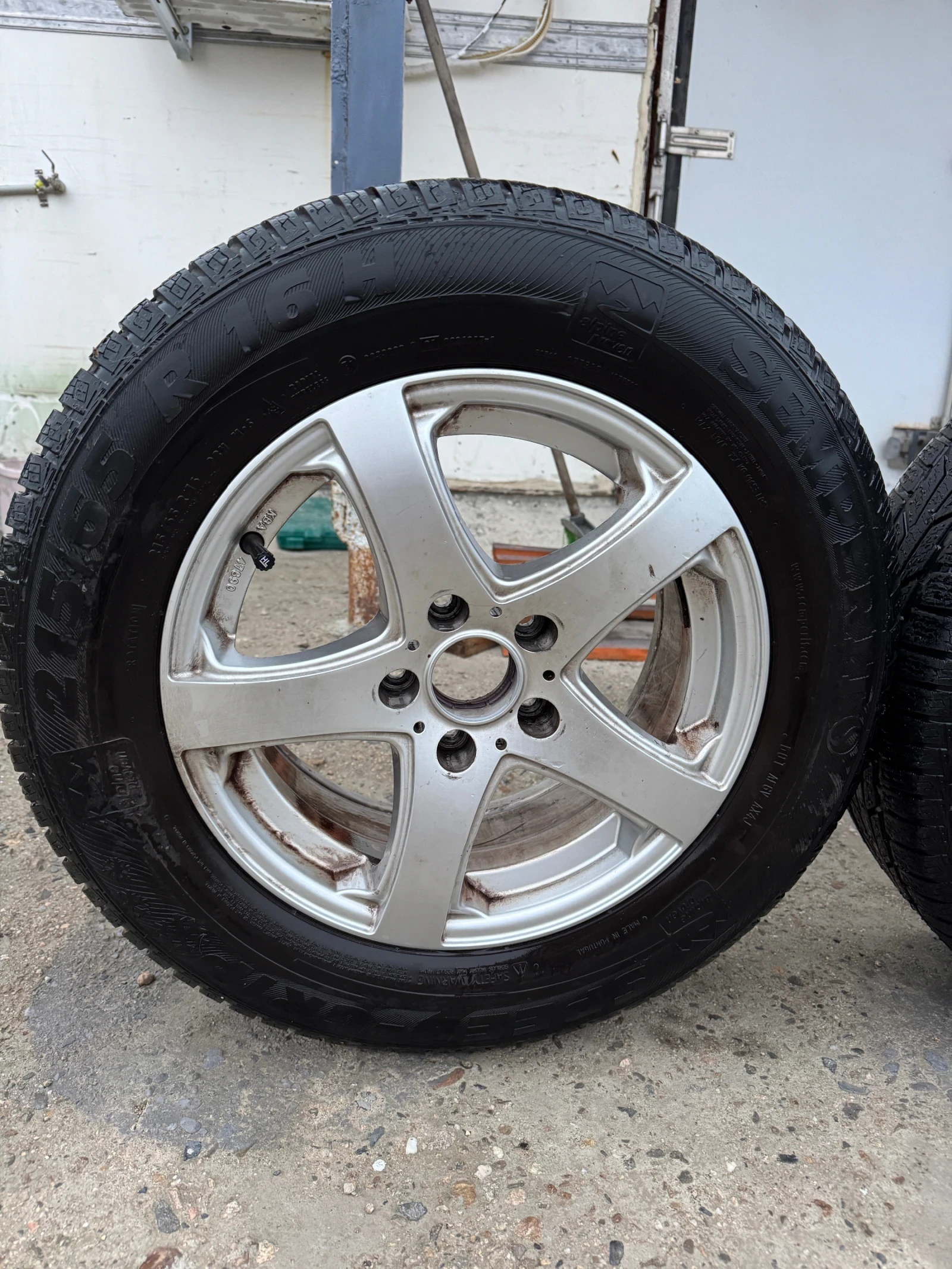    215/65R16  Nissan Qashqai | Mobile.bg   6