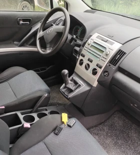 Toyota Corolla verso Газов инжекцион , снимка 6