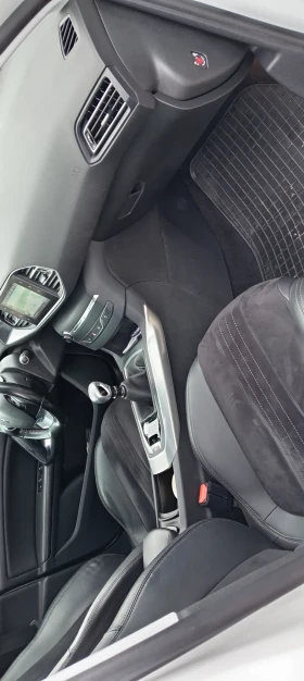 Peugeot 308 РЕАЛНИ КМ , снимка 8