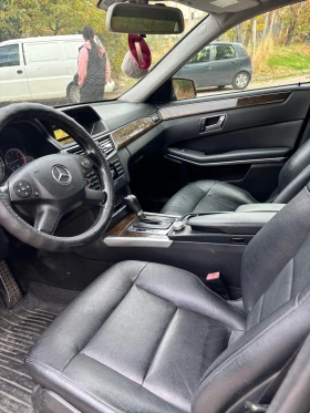 Mercedes-Benz E 220, снимка 8