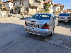Mercedes-Benz C 220, снимка 4