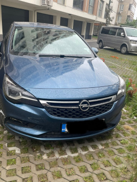 Opel Astra Innovation, снимка 1 - Автомобили и джипове - 45653410