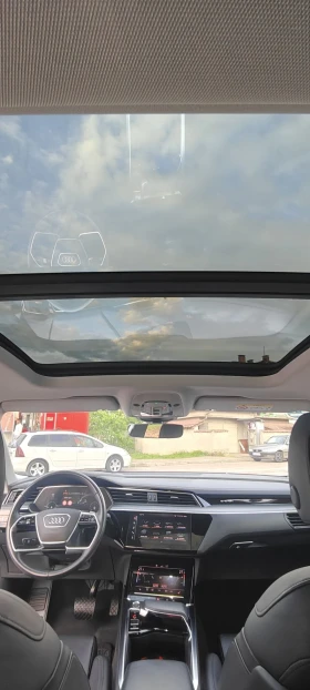 Audi E-Tron 50/Keyless/ACC/PANO/Кожа/Камери - 49999 лв. - 61516529 12