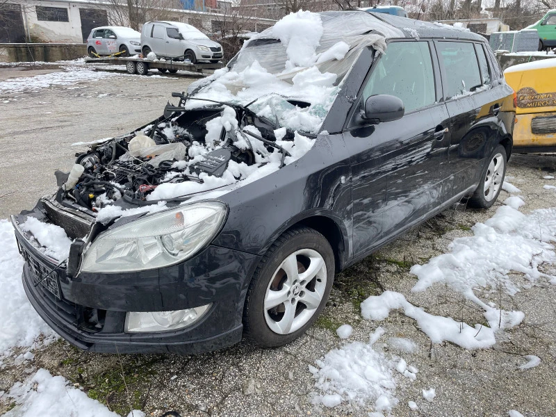 Skoda Fabia 1.6TDI, снимка 1 - Автомобили и джипове - 39476251