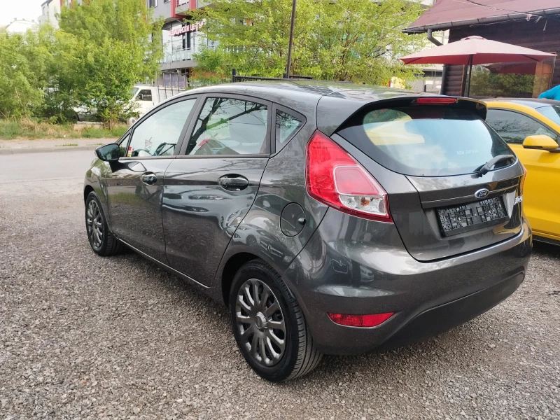 Ford Fiesta BENZIN/LPG, снимка 4 - Автомобили и джипове - 45304930