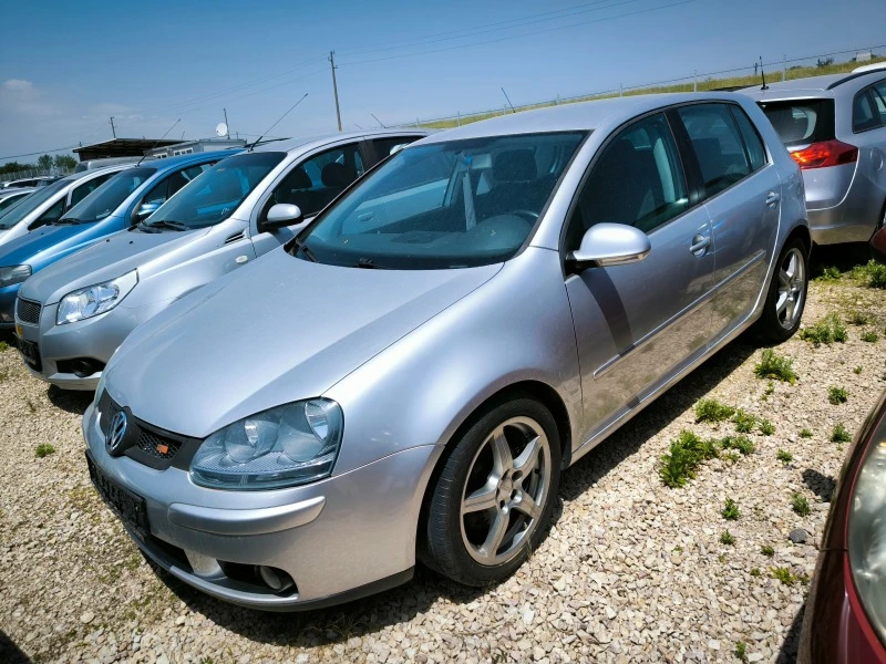 VW Golf 2.0I, снимка 3 - Автомобили и джипове - 46036692