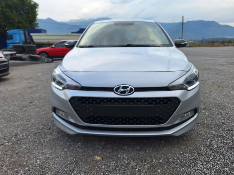 Hyundai I20 1.1 CRDI BLACK LINE 75K.S EURO6B, снимка 2 - Автомобили и джипове - 47174455