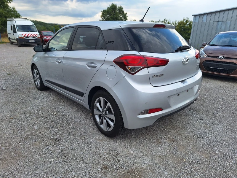 Hyundai I20 1.1 CRDI BLACK LINE 75K.S EURO6B, снимка 6 - Автомобили и джипове - 47174455