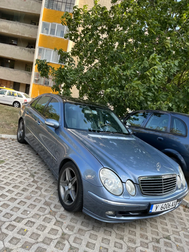 Mercedes-Benz E 320, снимка 1 - Автомобили и джипове - 48044589