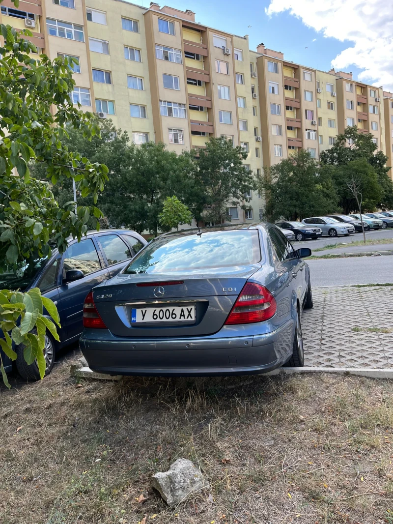 Mercedes-Benz E 320, снимка 3 - Автомобили и джипове - 48044589