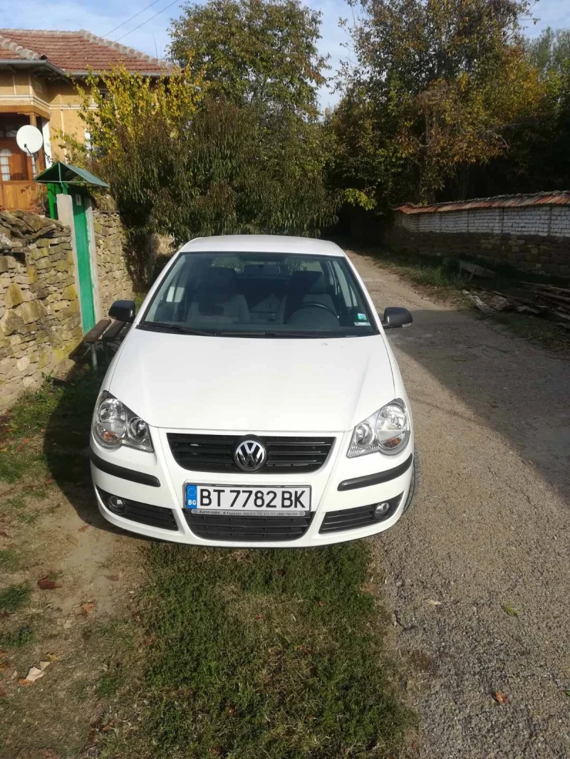 VW Polo, снимка 1 - Автомобили и джипове - 48080235