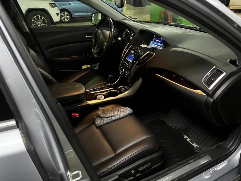Acura TLX, снимка 12 - Автомобили и джипове - 52644939