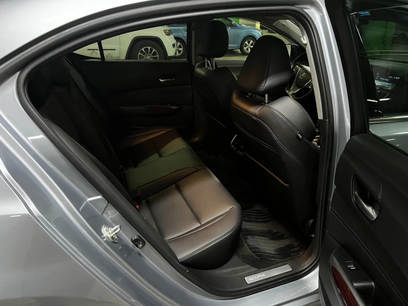 Acura TLX, снимка 11 - Автомобили и джипове - 52644939