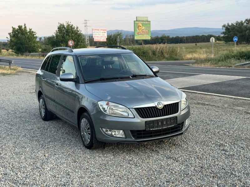 Skoda Fabia Бензин* 2012г* Климатик* Германия, снимка 3 - Автомобили и джипове - 51334147