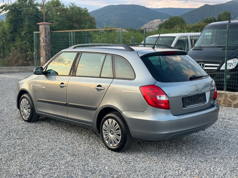 Skoda Fabia Бензин* 2012г* Климатик* Германия, снимка 5 - Автомобили и джипове - 51334147