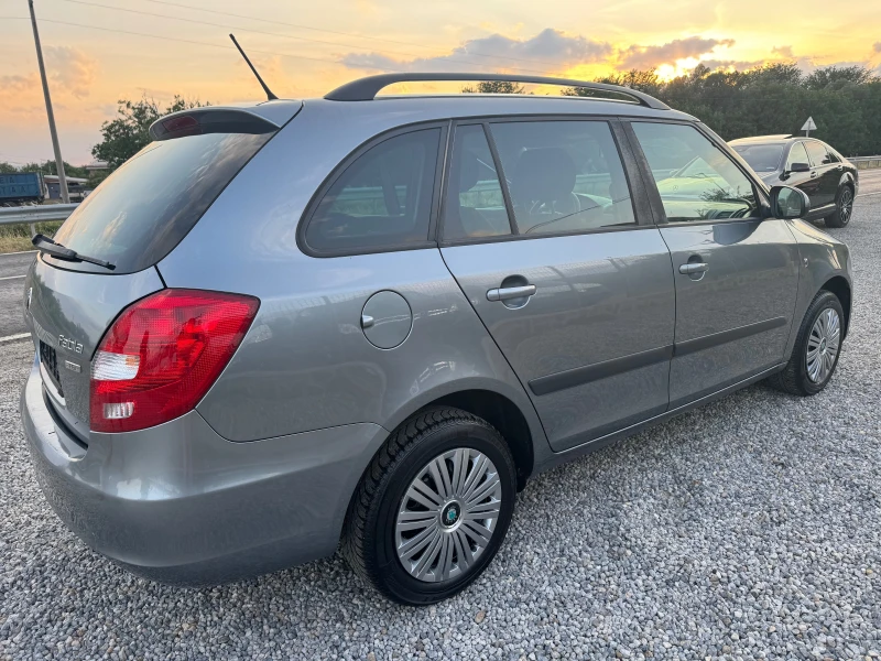 Skoda Fabia Бензин* 2012г* Климатик* Германия, снимка 15 - Автомобили и джипове - 51334147
